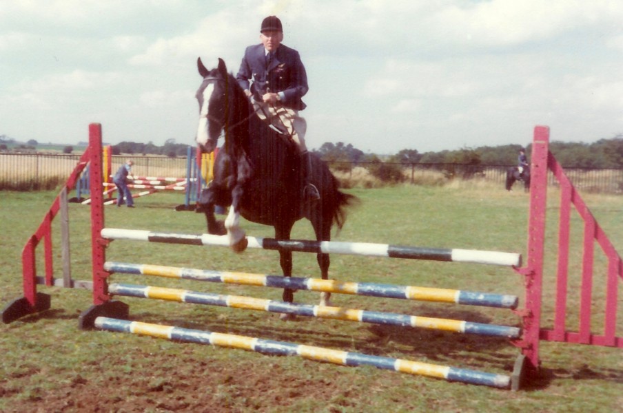 cundall/images/Isaac_Parker_Cundall_1924_in1977_Cranwell_2