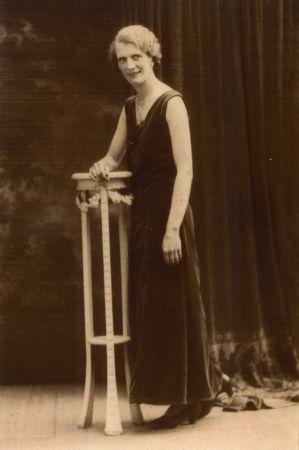 cundall/images/Mary_Ann_Cundall_1909_in1936
