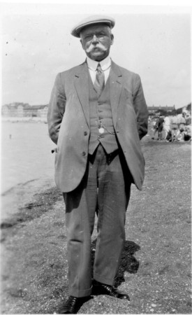 thomas/images/John_Thomas_1860_in1929ish_01