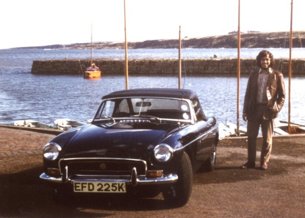 thomas/images/Roger_Nicholas_Thomas_1950_Cars_in1973_MGB_01